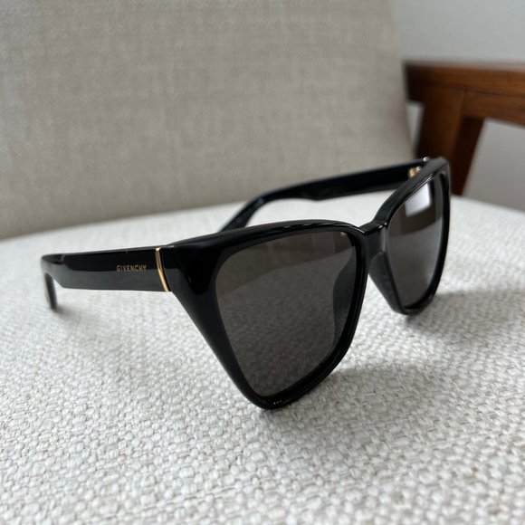 Givenchy Black Cat Eye Sunglasses - Picture 6 of 8